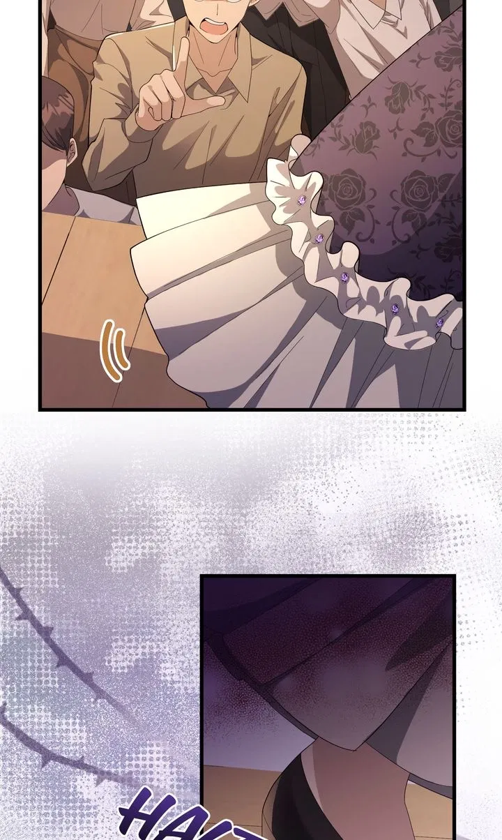 Read The Villain’s Daughter Plans to Run Away Manga Online