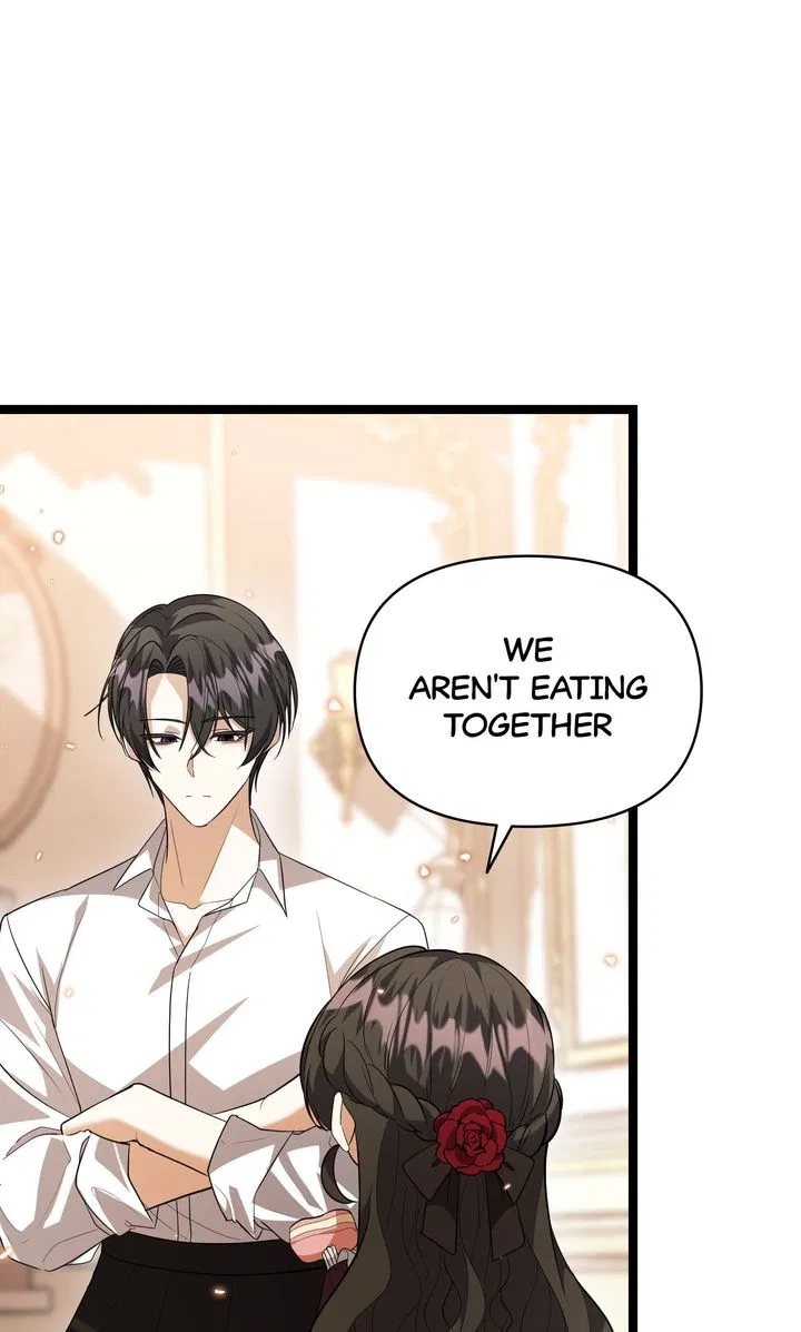Read The Villain’s Daughter Plans to Run Away Manga Online