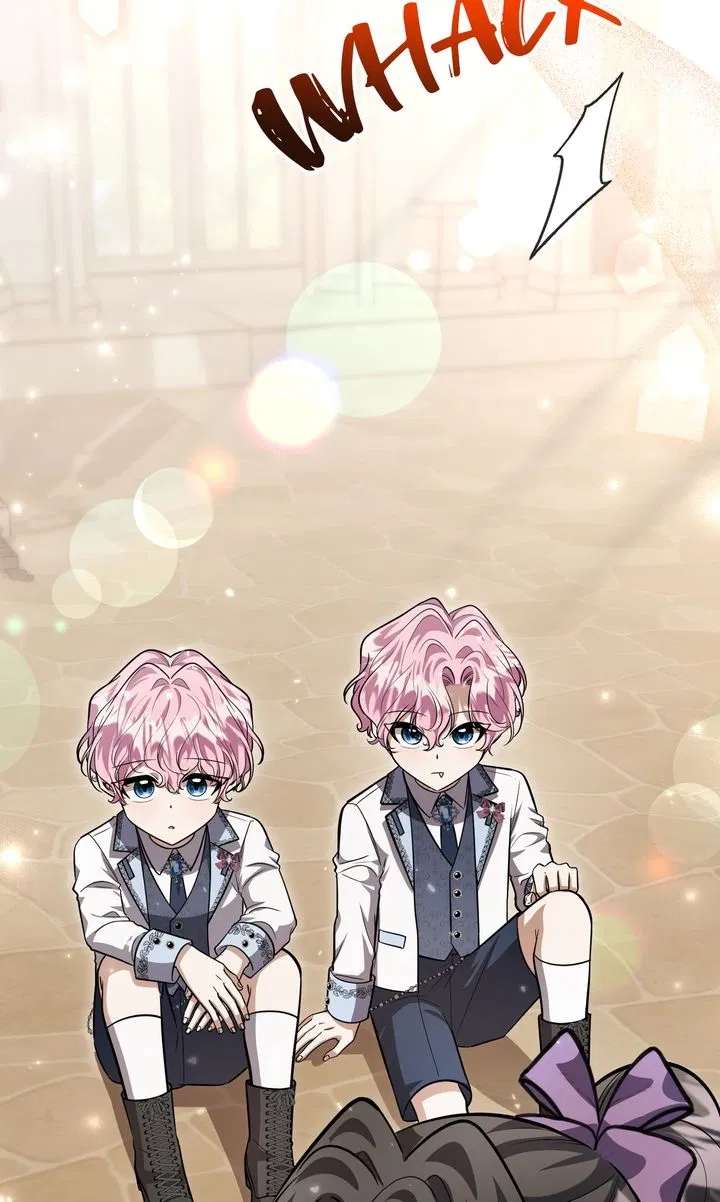 Read The Villain’s Daughter Plans to Run Away Manga Online